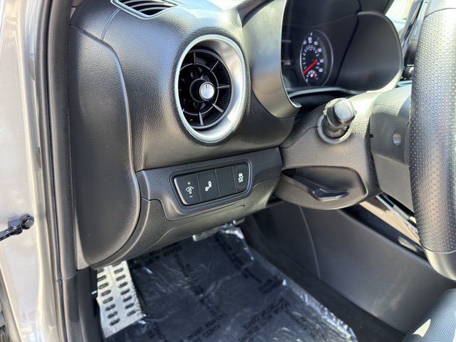 Used 2023 Kia Forte GT-Line w/ GT-Line Premium Package FWD image 23