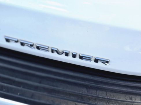 Used 2022 Chevrolet Tahoe Premier w/ Max Trailering Package RWD image 10