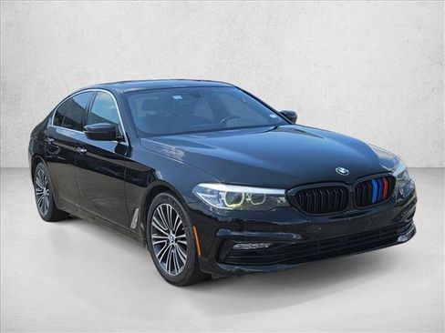 Used 2018 BMW 530i RWD image 3