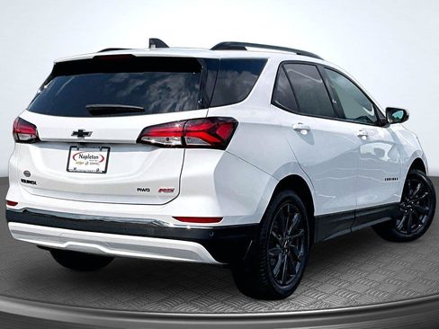 Used 2023 Chevrolet Equinox RS w/ RS Leather Package AWD/4WD image 2