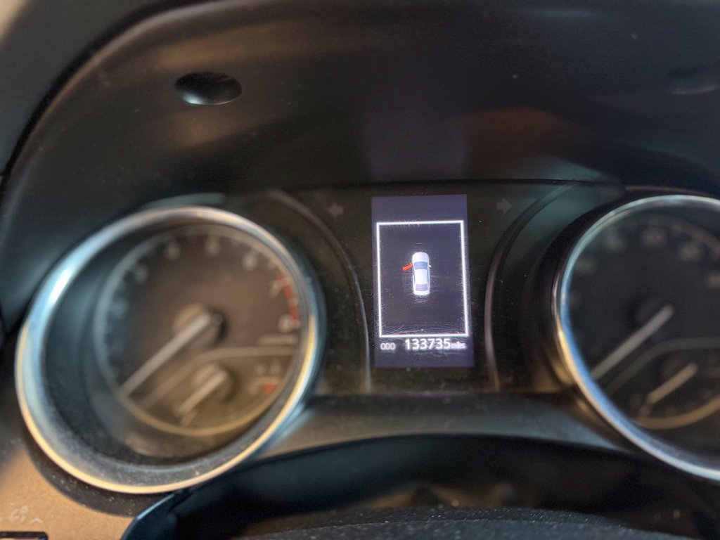Used 2020 Toyota Camry LE FWD image 13