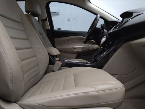 Used 2016 Ford Escape Titanium FWD image 21