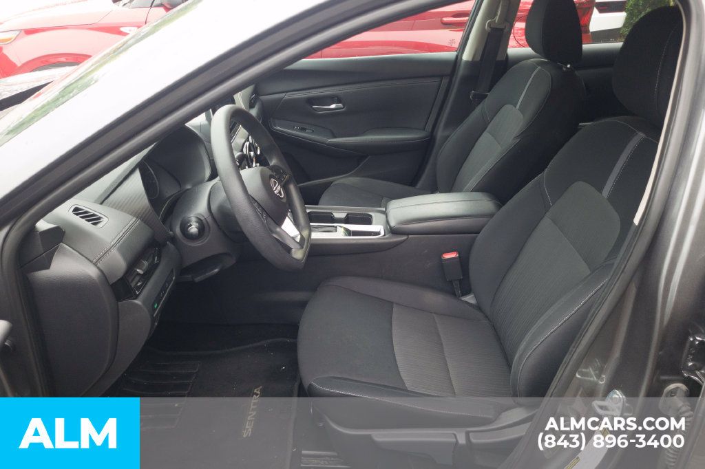 Used 2024 Nissan Sentra SV FWD image 8