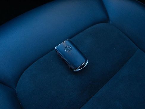 Used 2020 MAZDA CX-5 Touring image 9