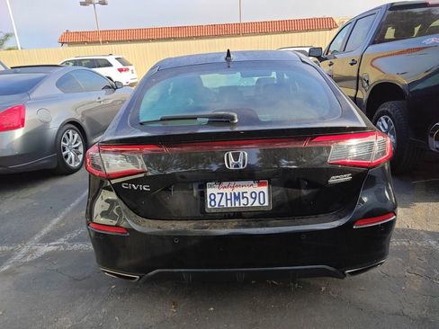 Used 2022 Honda Civic Sport Touring image 3