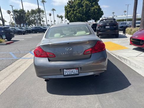 Used 2012 INFINITI G25 Journey RWD image 17