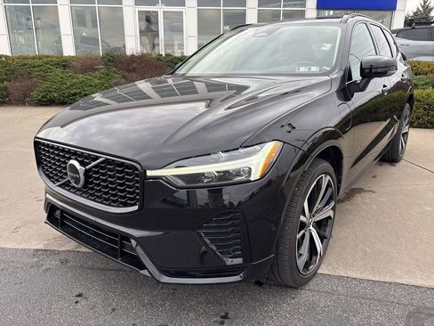 Certified 2024 Volvo XC60 T8 Ultimate w/ Protection Package Premier image 2