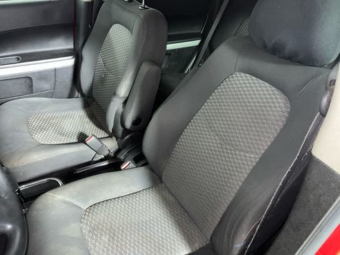 Used 2008 Chevrolet HHR LT FWD image 15