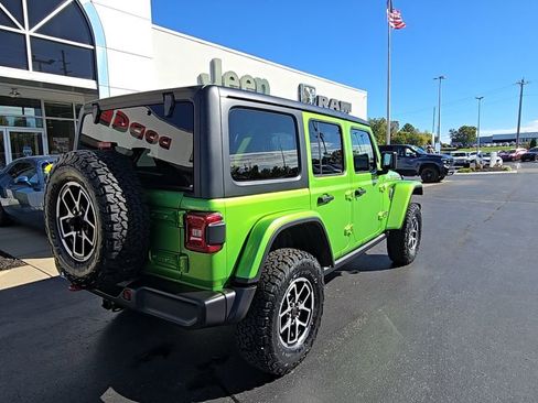 New 2026 Jeep Wrangler Unlimited Rubicon w/ Technology Group AWD/4WD image 8