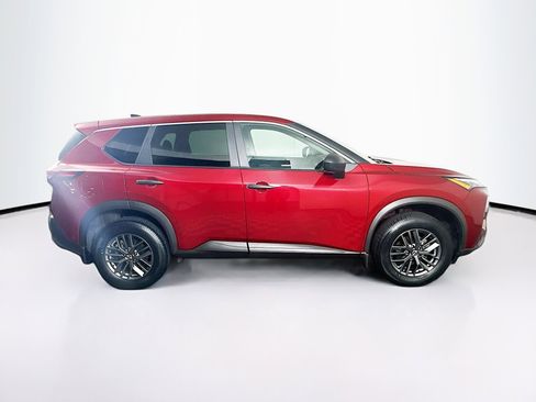 Used 2023 Nissan Rogue S image 10