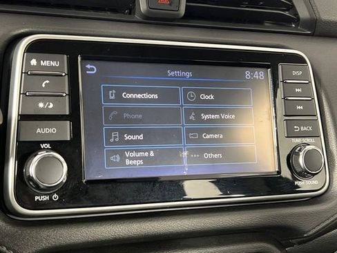 Used 2024 Nissan Versa S w/ S Plus Package image 30