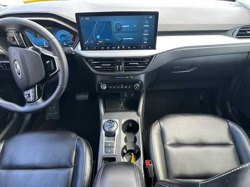 Used 2024 Ford Escape Platinum image 20