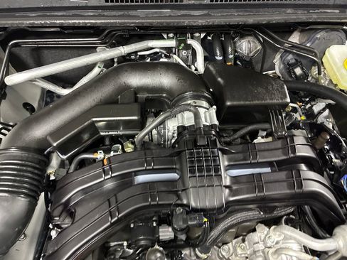 Used 2025 Subaru Crosstrek 2.5i Limited image 8