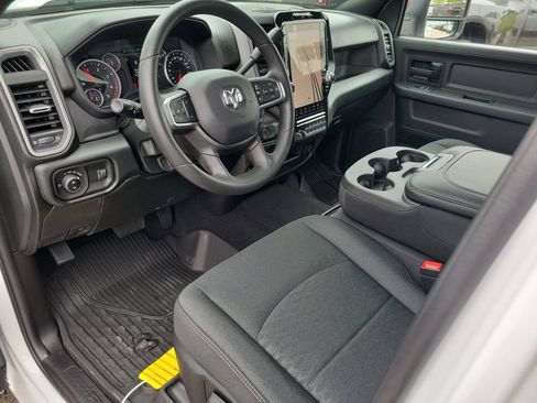 New 2026 RAM 3500 Tradesman AWD/4WD image 22