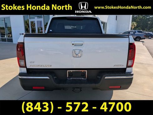 Certified 2017 Honda Ridgeline RTL image 9