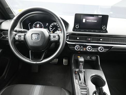 Used 2023 Honda Civic Sport image 19