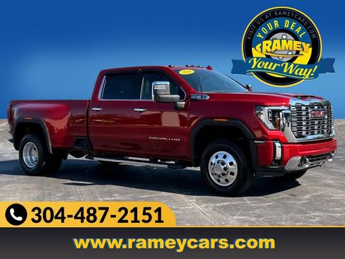 Used 2024 GMC Sierra 3500 Denali image 1