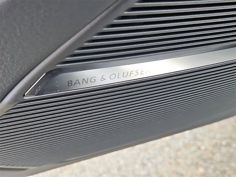 New 2026 Audi Q8 Premium Plus image 12