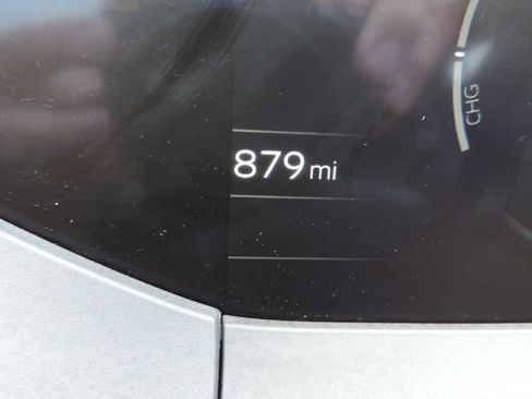 Used 2026 Toyota Prius LE FWD image 27