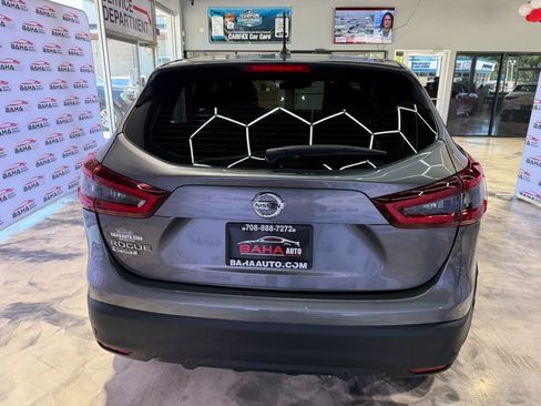 Used 2020 Nissan Rogue Sport S FWD image 7