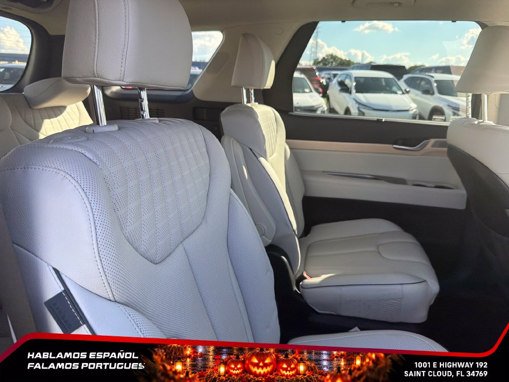 Used 2024 Hyundai Palisade Limited AWD/4WD image 29