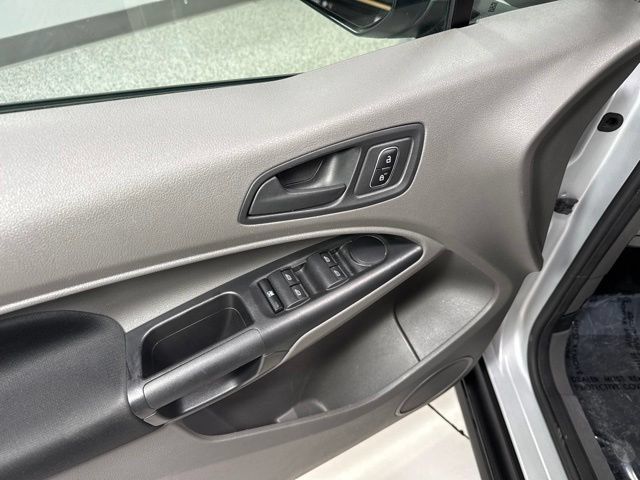 Used 2023 Ford Transit Connect XL FWD image 11