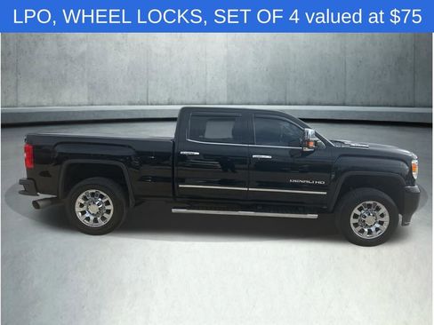 Used 2019 GMC Sierra 2500 Denali w/ Duramax Plus Package AWD/4WD image 8