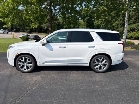 Used 2022 Hyundai Palisade Limited w/ Cargo Package FWD image 3