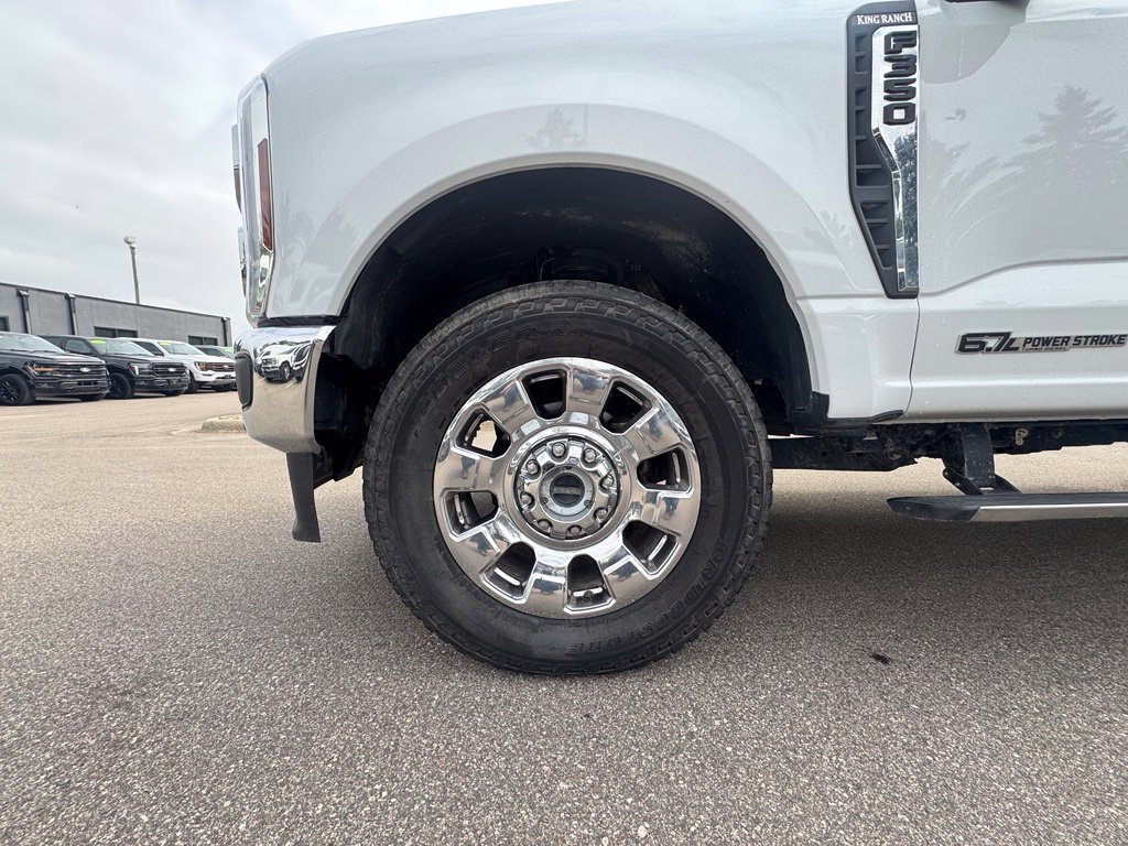 Used 2024 Ford F350 4x4 Crew Cab Super Duty image 17