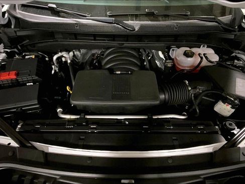New 2026 Chevrolet Suburban LT w/ Comfort Package AWD/4WD image 10