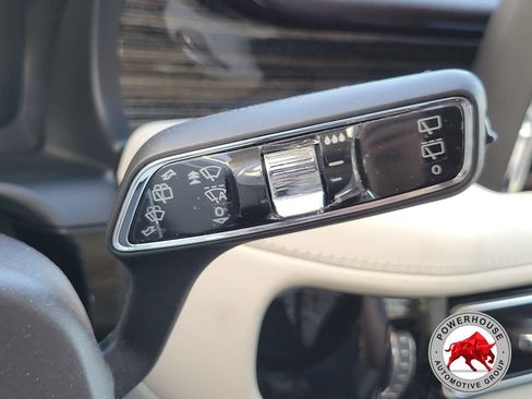 Used 2022 Lincoln Aviator Black Label w/ Dynamic Handling Package AWD/4WD image 34