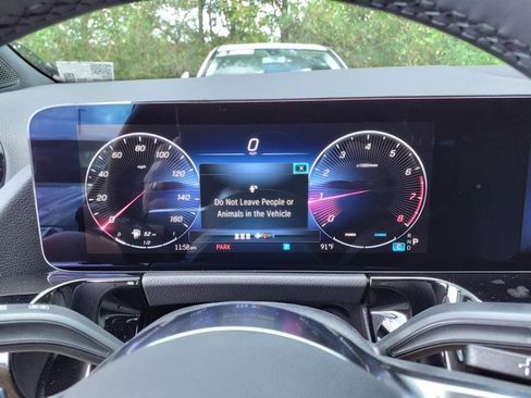 New 2025 Mercedes-Benz GLA 250 4MATIC image 20