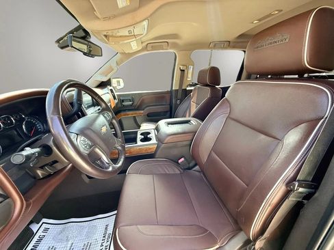 Used 2016 Chevrolet Silverado 1500 High Country w/ High Country Premium Package RWD image 12