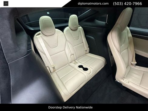 Used 2016 Tesla Model X 90D image 23