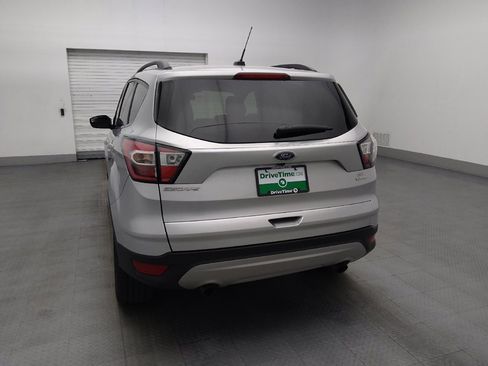 Used 2018 Ford Escape SE FWD image 6