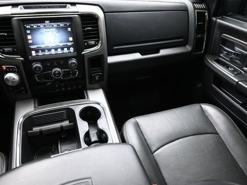 Used 2016 RAM 1500 Sport w/ Black Ram 1500 Sport Group AWD/4WD image 39