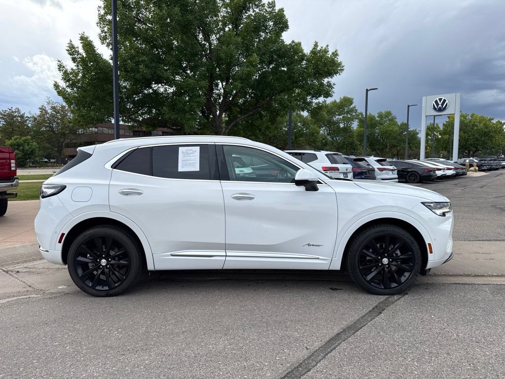 Used 2021 Buick Envision Avenir w/ Technology Package II AWD/4WD image 6