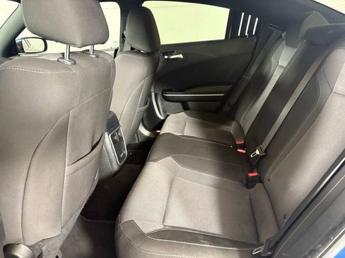 Used 2022 Dodge Charger SXT RWD image 36