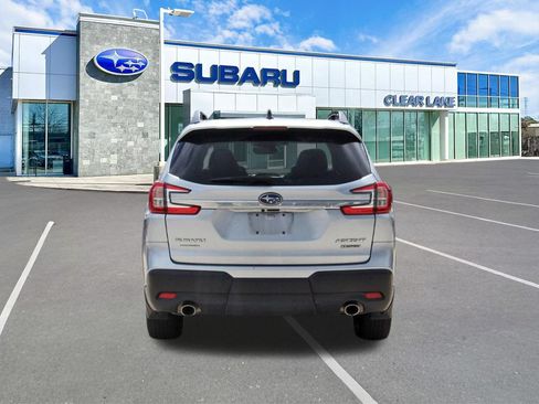 Used 2023 Subaru Ascent Limited w/ Technology Package AWD/4WD image 5