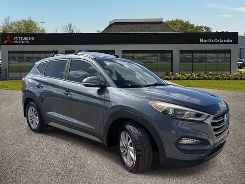 Used 2017 Hyundai Tucson SE Plus FWD image 7