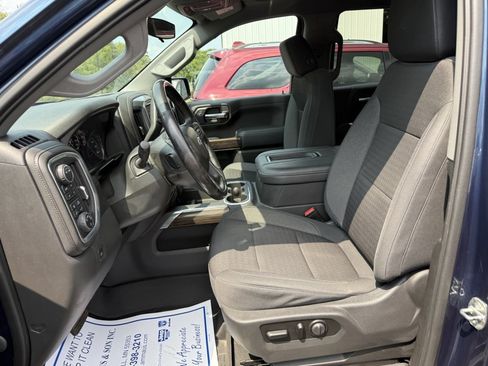 Used 2021 Chevrolet Silverado 1500 LT Trail Boss w/ Bed Protection Package AWD/4WD image 12