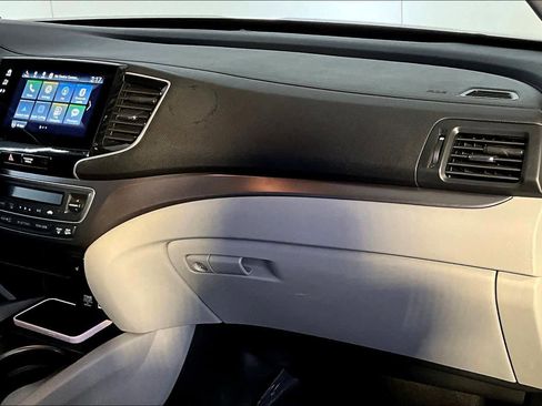 Used 2021 Honda Pilot Special Edition image 19