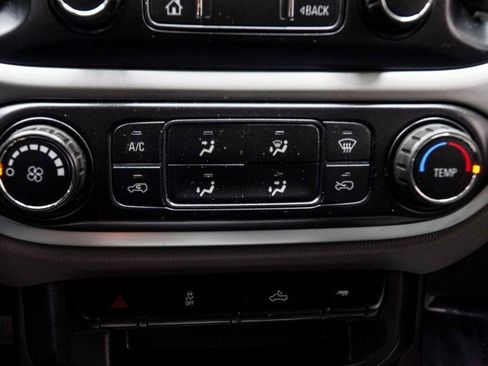 Used 2019 Chevrolet Colorado LT RWD image 19