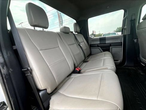 Used 2022 Ford F250 XL w/ Power Equipment Group AWD/4WD image 29