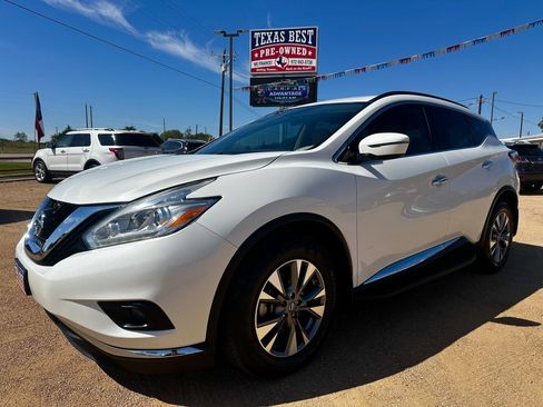 Used 2017 Nissan Murano SV image 1