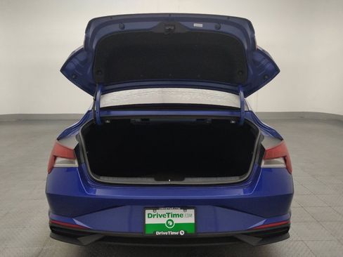 Used 2021 Hyundai Elantra SEL image 29