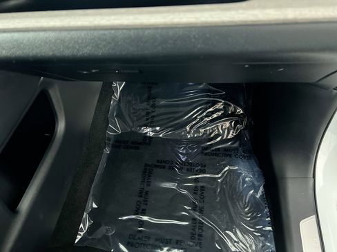 Used 2024 Toyota Grand Highlander Limited image 29