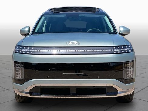 Certified 2026 Hyundai Ioniq 9 Calligraphy AWD/4WD image 3
