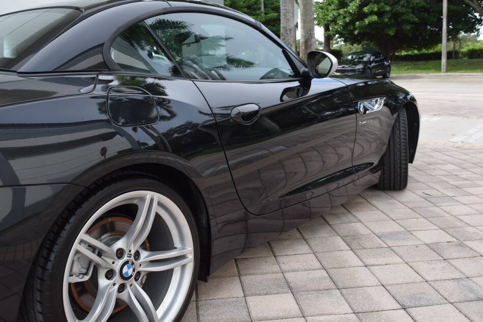 Used 2014 BMW Z4 sDrive35is RWD image 25