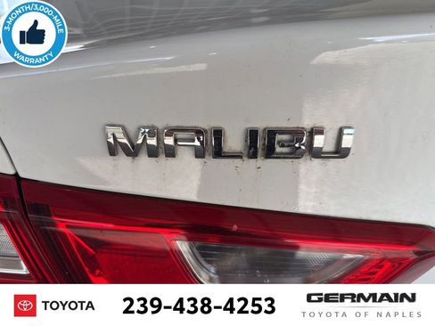 Used 2021 Chevrolet Malibu LS FWD image 7